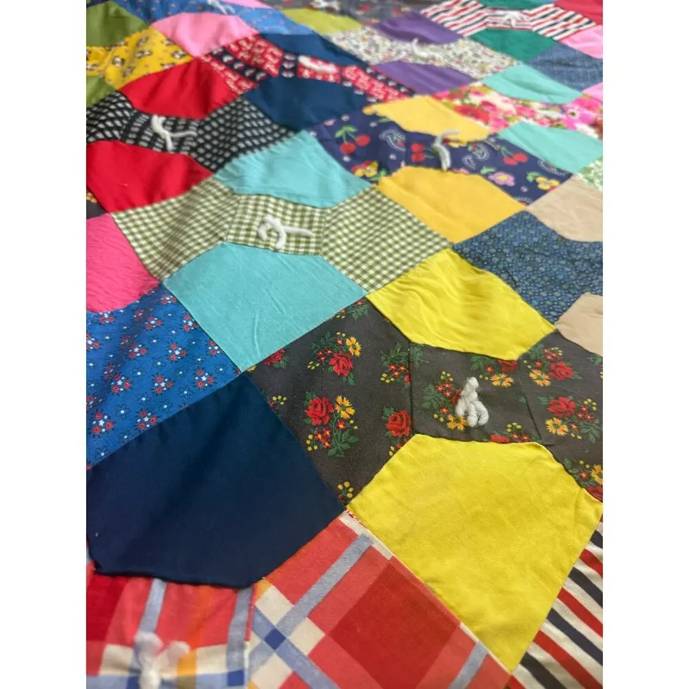 Vintage Handmade Bow Tie Pattern Patchwork Quilt Cotton Blend Queen 84 x 92